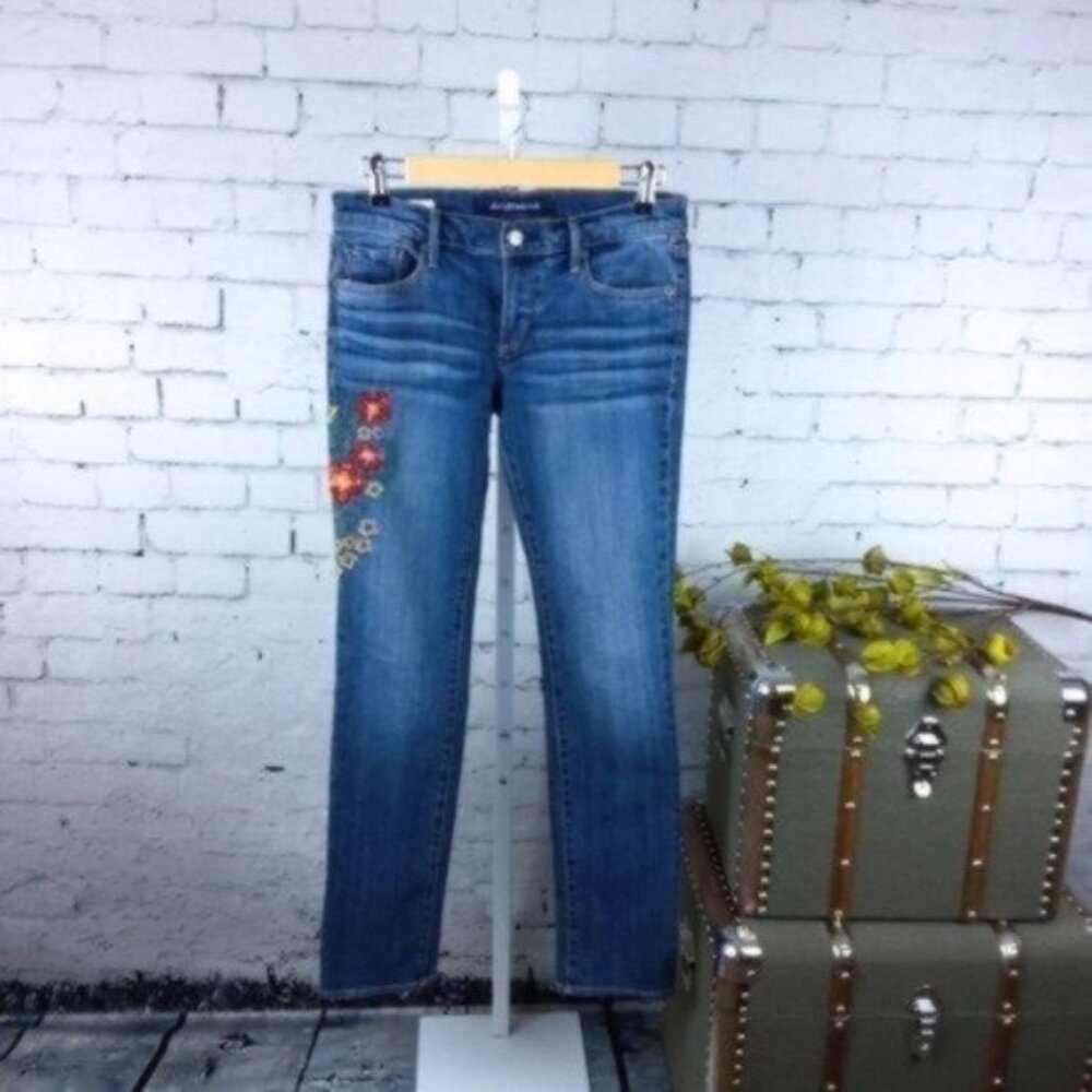Driftwood Audrey Floral Embroidered Jeans Blue Size 26